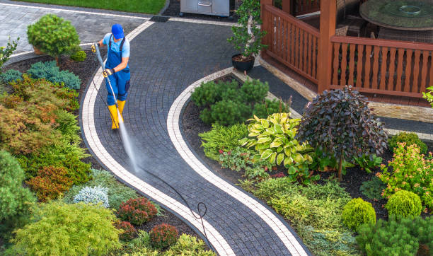 Best Deck Pressure Washing  in Fort Salonga, NY